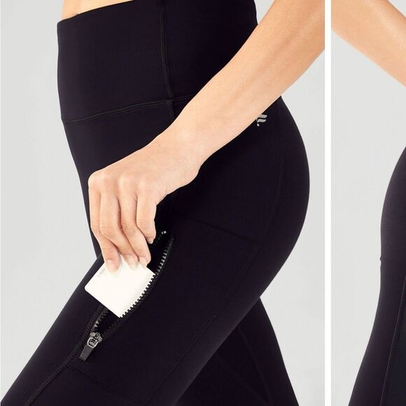 NWT Fabletics Trinity Motion365 High Waist Utility Legging in Black - Size XS - Picture 3 of 11